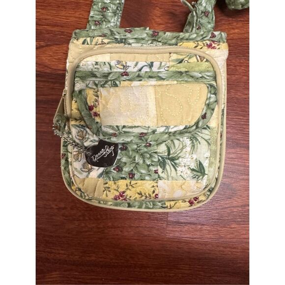 Donna Sharp Small Boho Quilted Purse ￼ - Picture 2 of 10